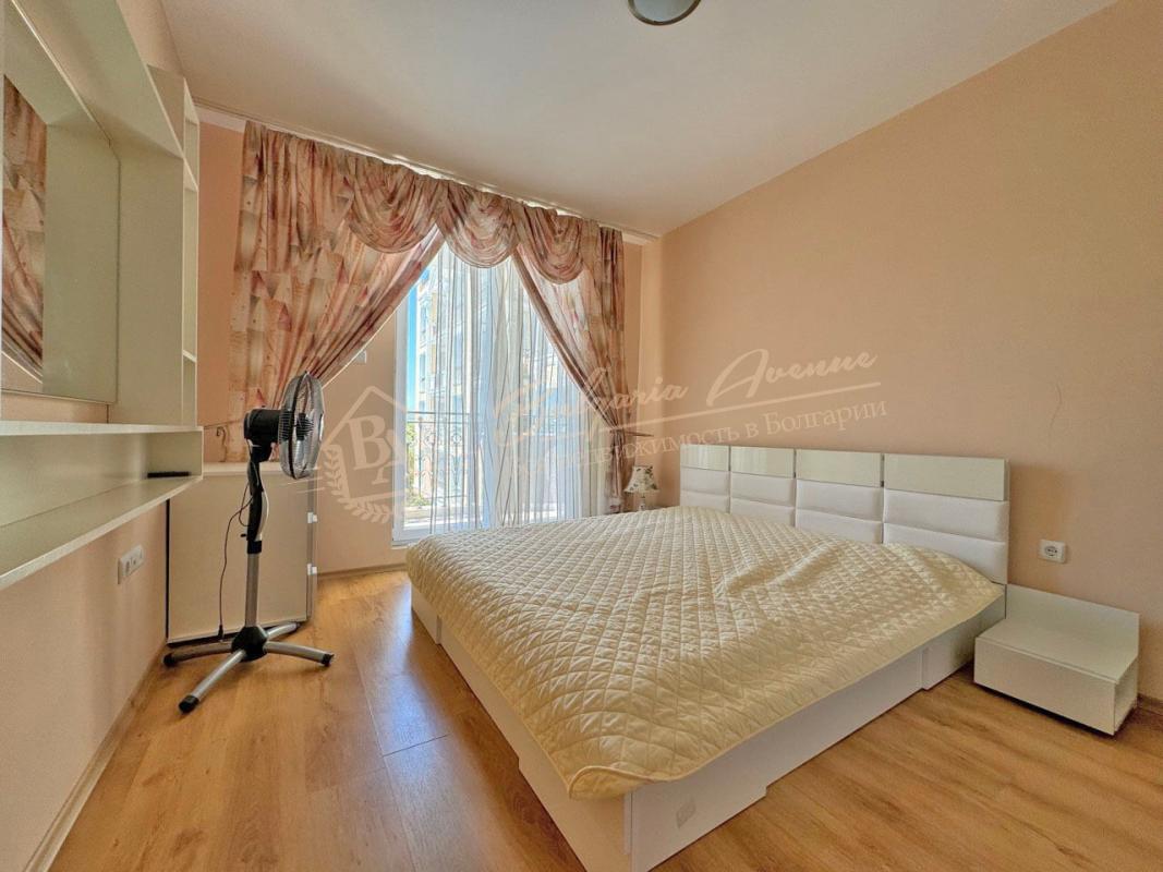 Two-bedroom apartment with pool view in Messembria Palace, Sunny Beach