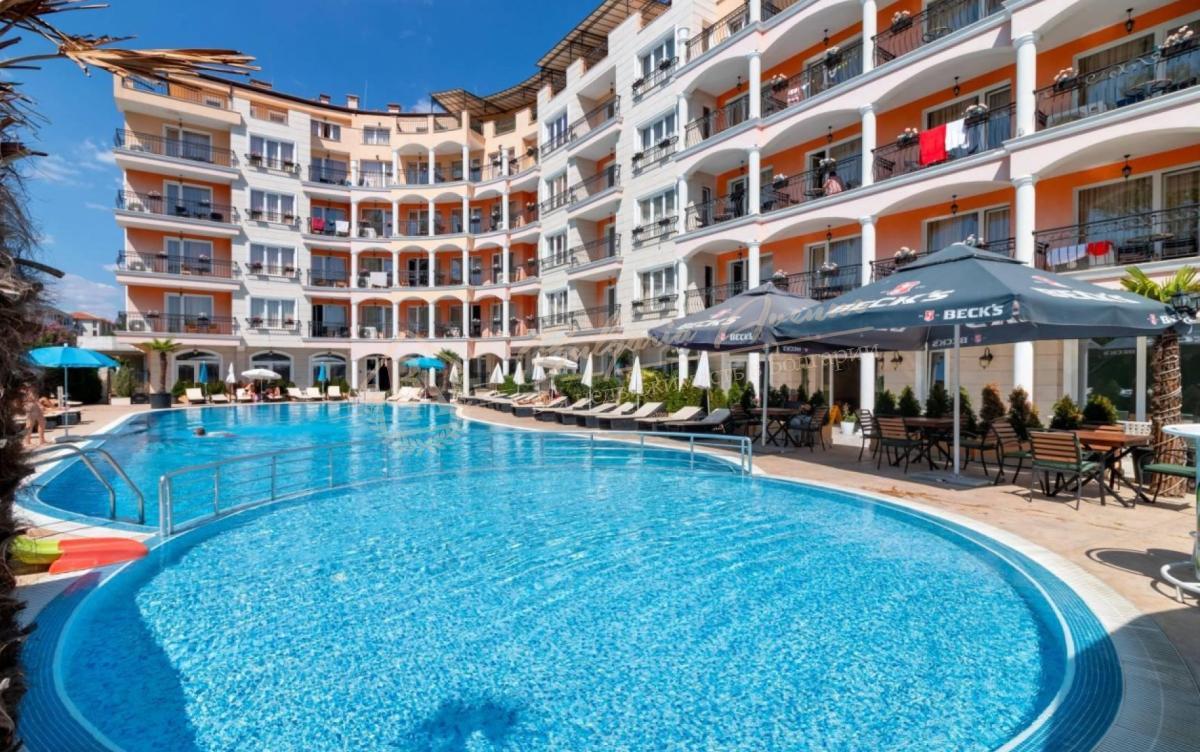 Furnished studio apartment in the "Avenue Deluxe" complex, Sunny Beach