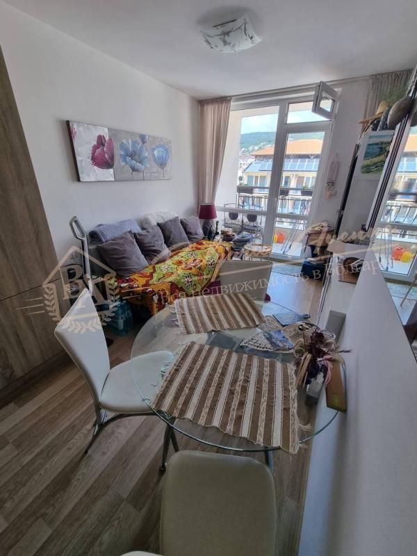 1-Bedroom Apartment in Rodina Complex, Sveti Vlas - Mountain and Pool View