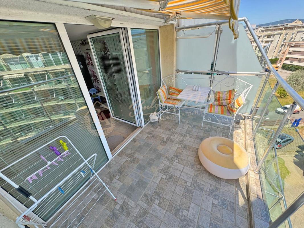 Квартира-студия в комплексе Sunny Holiday, Солнечный берег