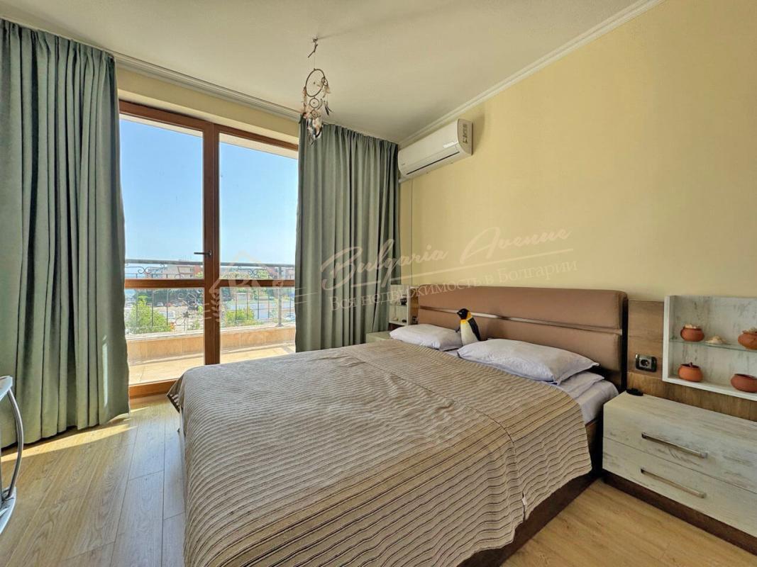 Двухкомнатная квартира с видом на море в комплексе Villa Astoria 3, курорт Елените