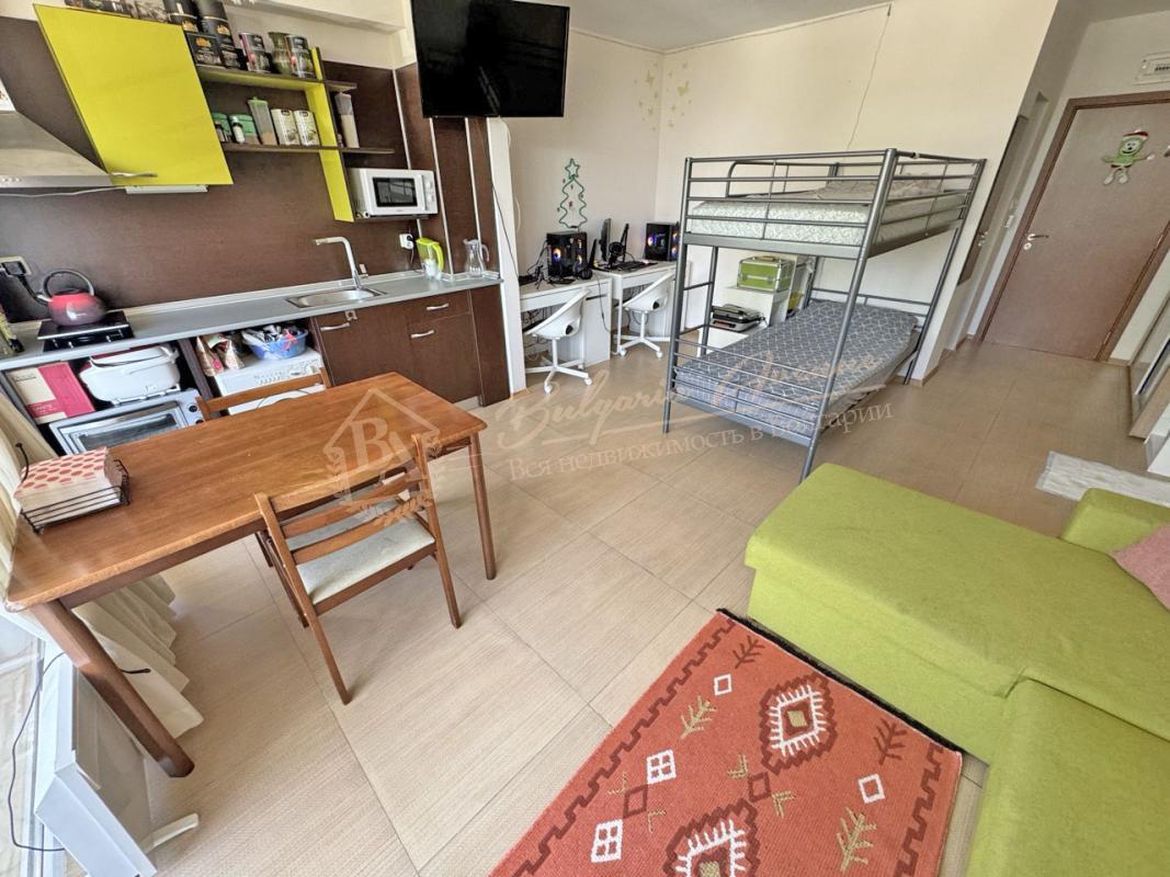 Large Furnished Studio in the Grand Kamelia Complex, Sunny Beach