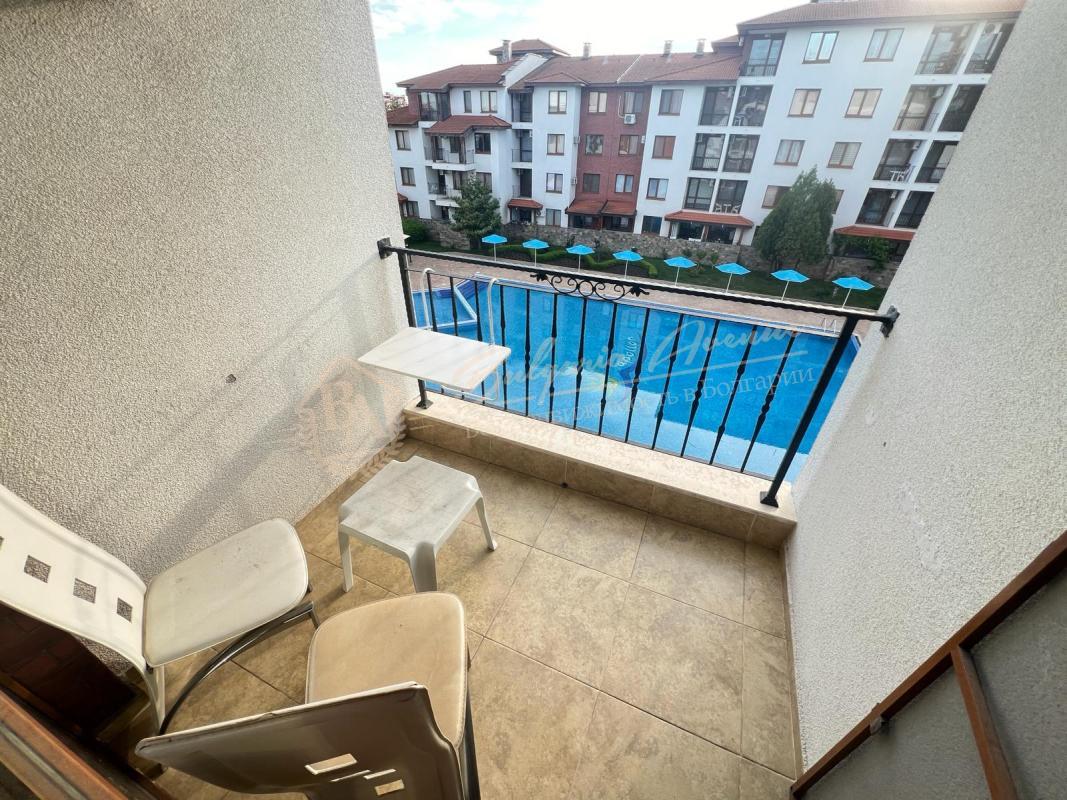 Cosy Two-Bedroom Apartment with Pool View in the Apollon 6 Complex