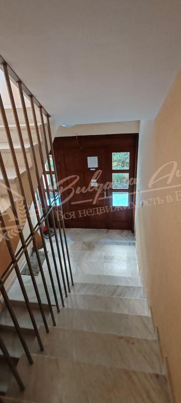 One-bedroom apartment in a residential building in Sveti Vlas - no maintenance fee