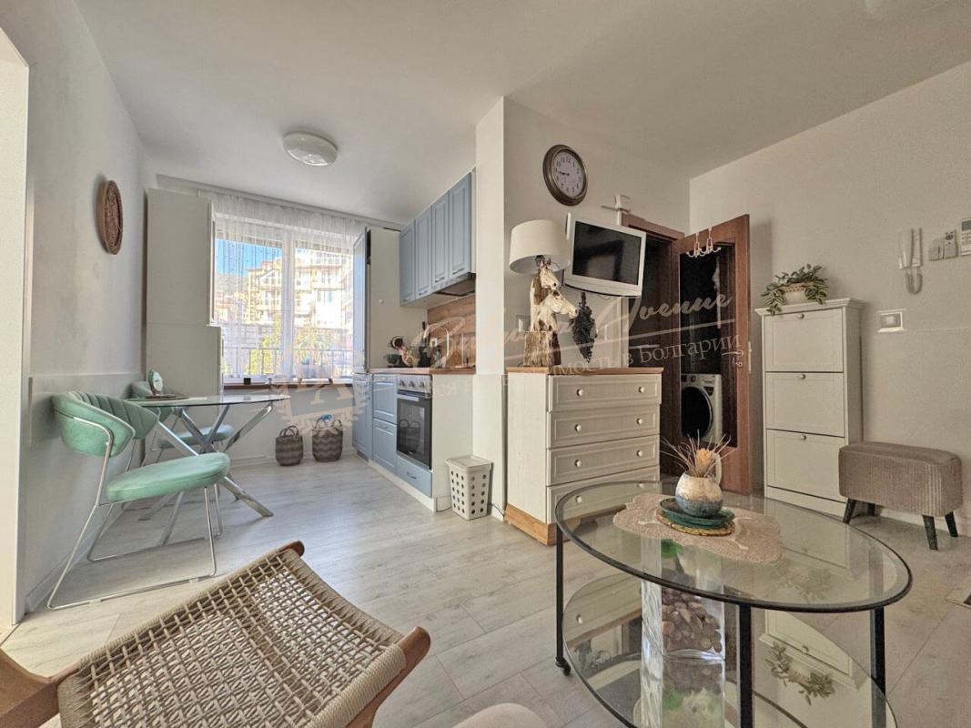 Двухкомнатная квартира в комплексе Grand Villa, Святой Влас