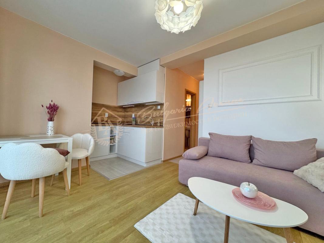 Excellent studio apartment in the Messembria Resort complex, Sunny Beach