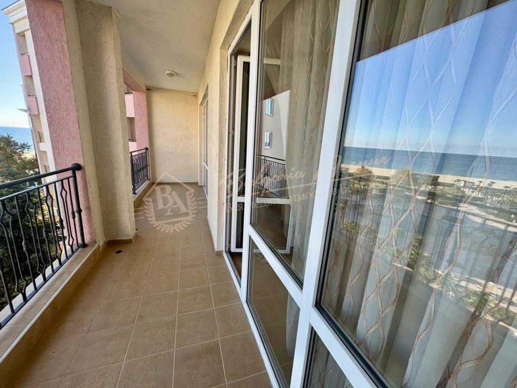Большой двухкомнатный апартамент в комплексе Majestic Beach Resort