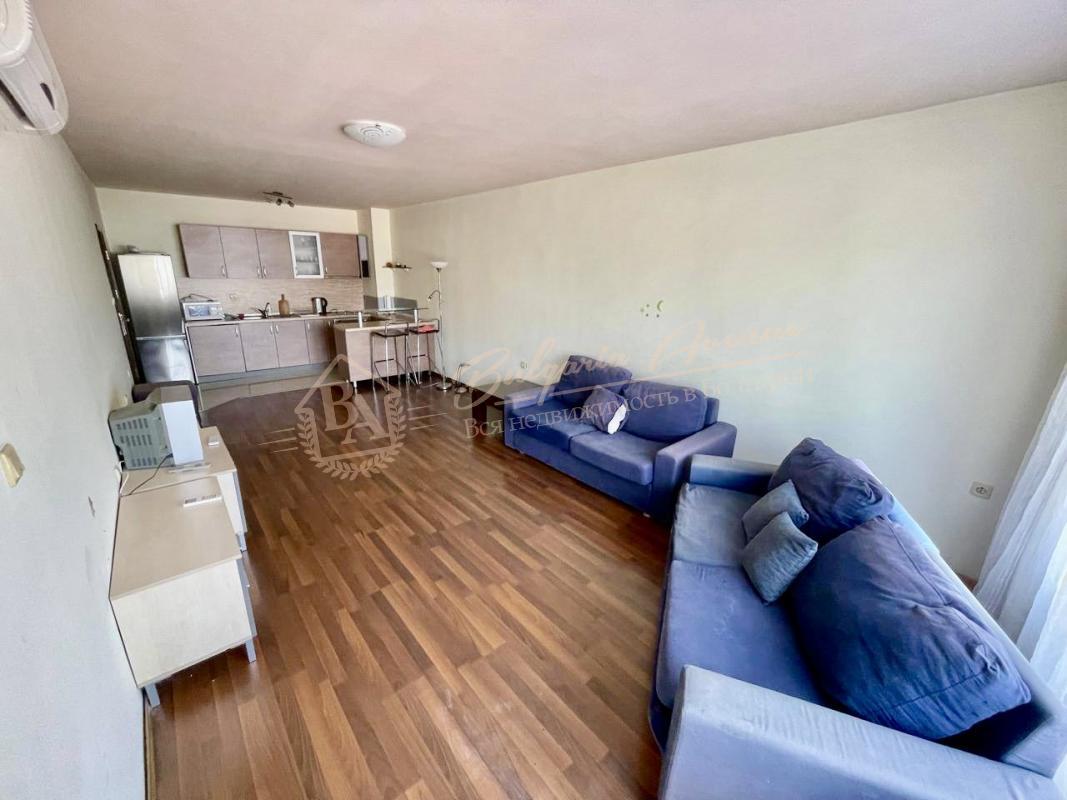 Two-bedroom apartment with panoramic sea view in the centre of Sunny Beach - in LAV complex