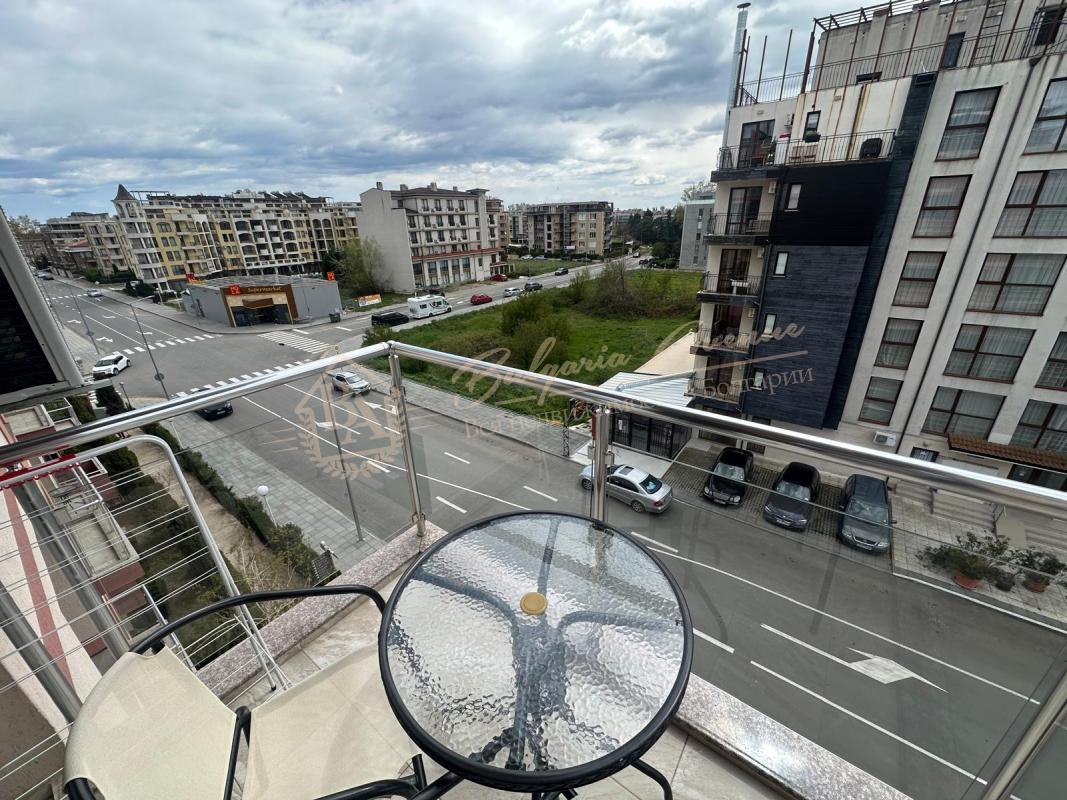 Two-bedroom apartment for sale in the apart-hotel “Tarsis Nova”, Sunny Beach