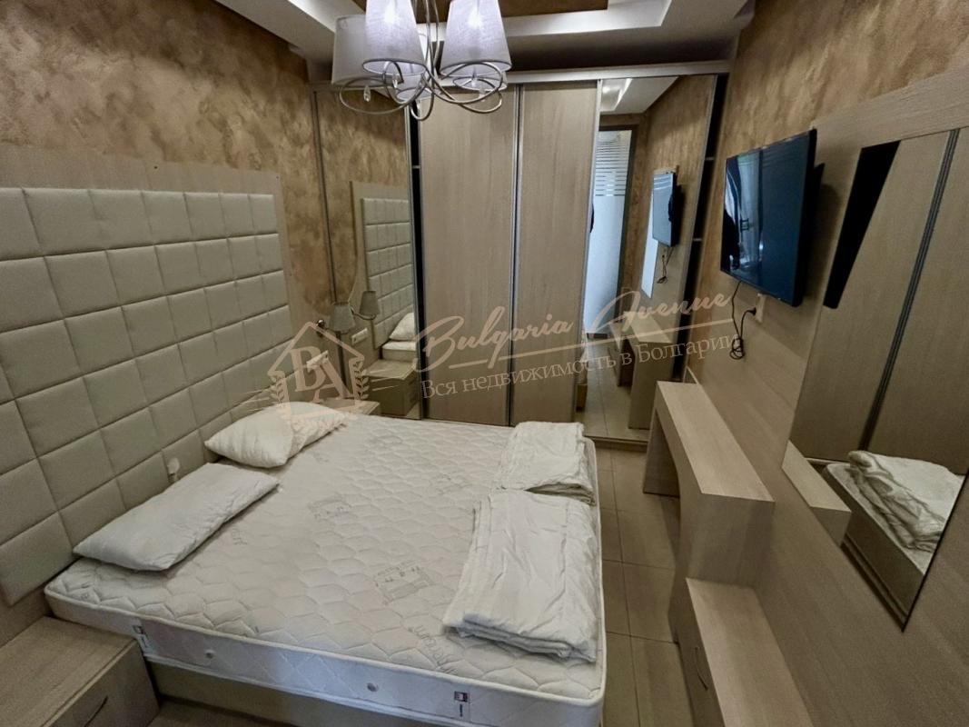 Stylish Three-Bedroom Apartment in the Modern Residential Complex Tarsis Nova