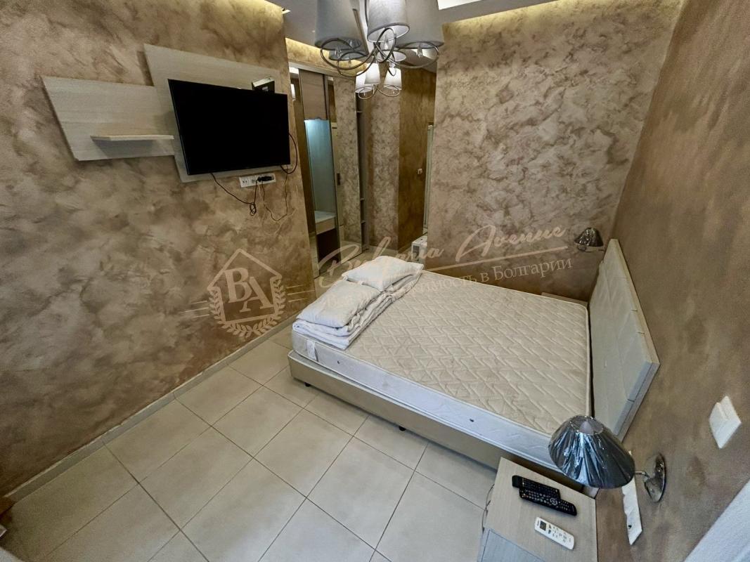Stylish Three-Bedroom Apartment in the Modern Residential Complex Tarsis Nova