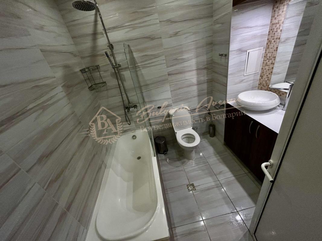 Stylish Three-Bedroom Apartment in the Modern Residential Complex Tarsis Nova
