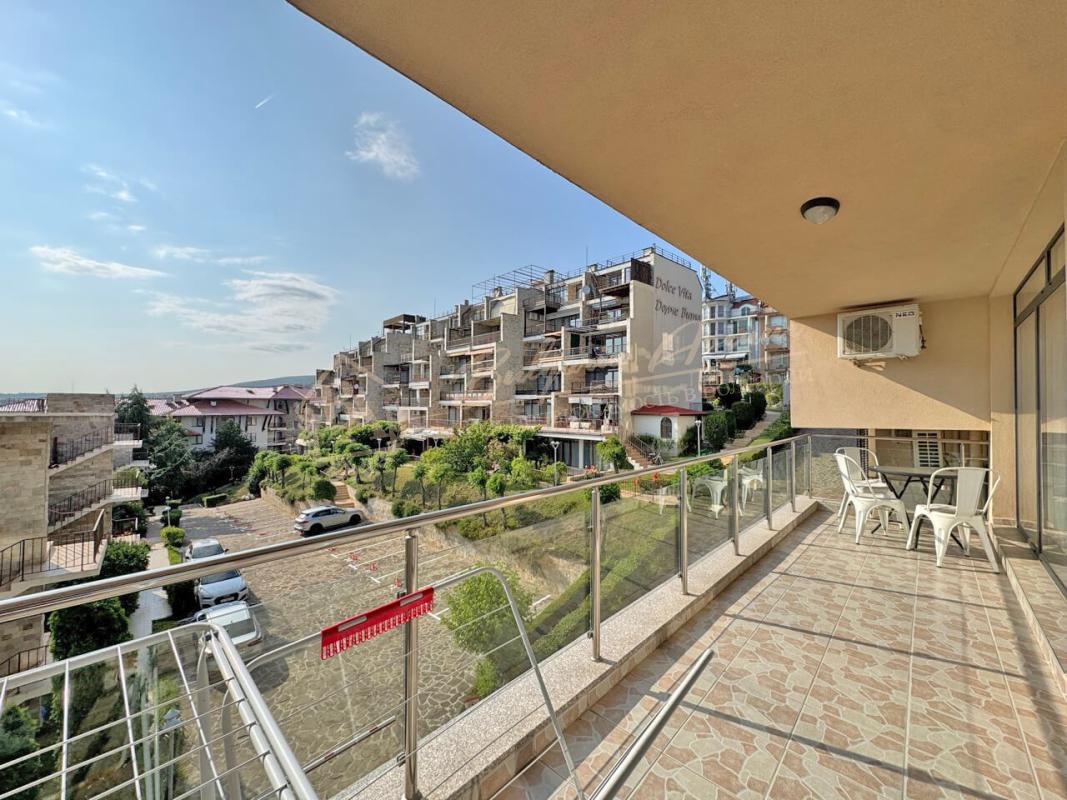 Продажа двухкомнатного апартамента  с видом на море в комплексе Dolce Vita 2