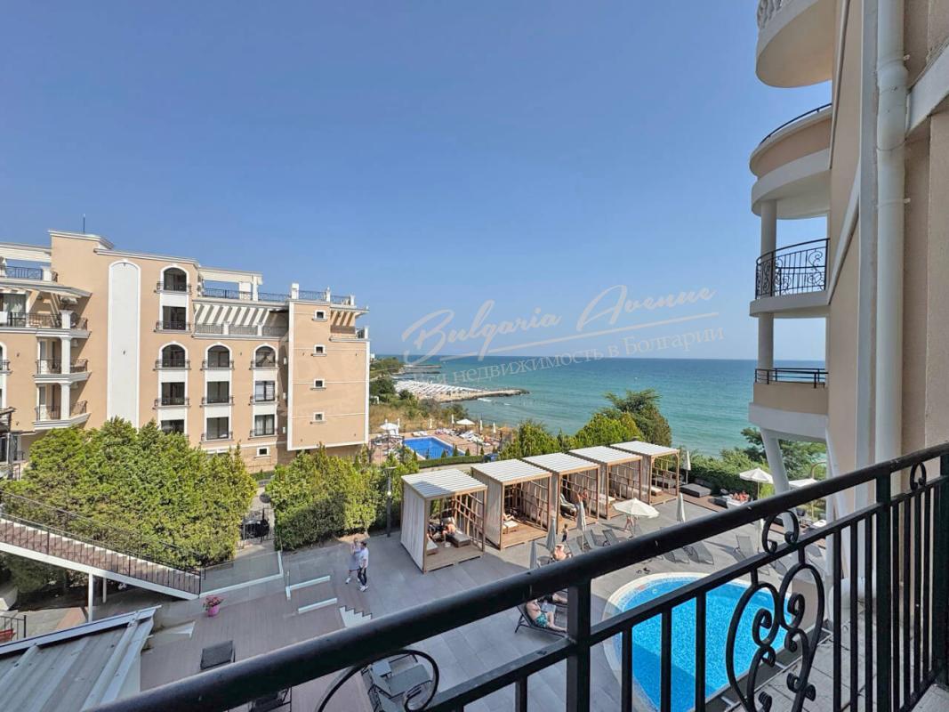 Продажа студии с видом на море в элитном комплексе Grand Hotel, Святой Влас