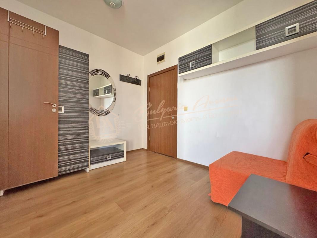 Spacious Two-Bedroom Apartment in Sunny View South Complex, Sunny Beach