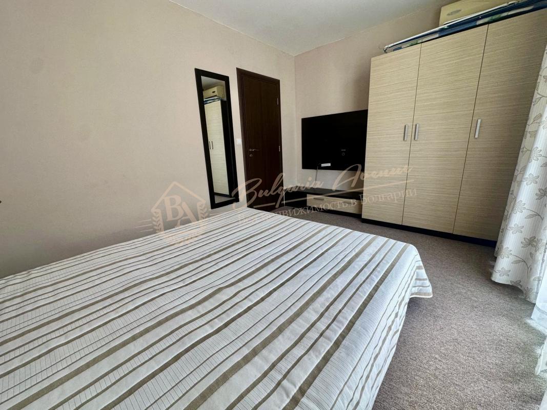 Three-Bedroom Apartment in the Apart-Hotel “Tarsis”, Sunny Beach