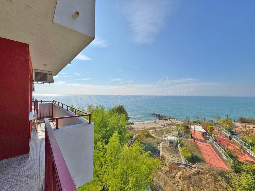 Two-Bedroom Apartment with Sea View in the Marina Fort Complex, Sveti Vlas