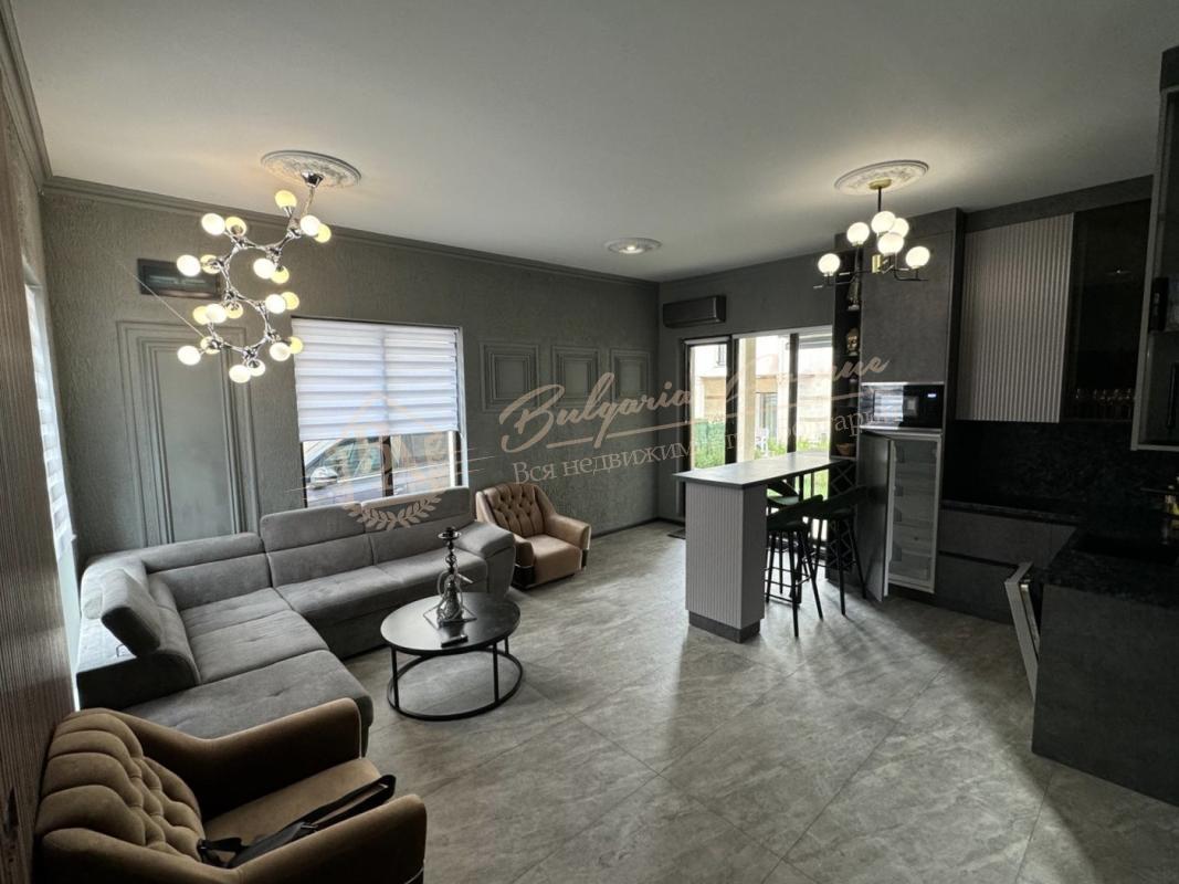 High-Quality New House in Pomorie, a Few Steps from a Private Beach
