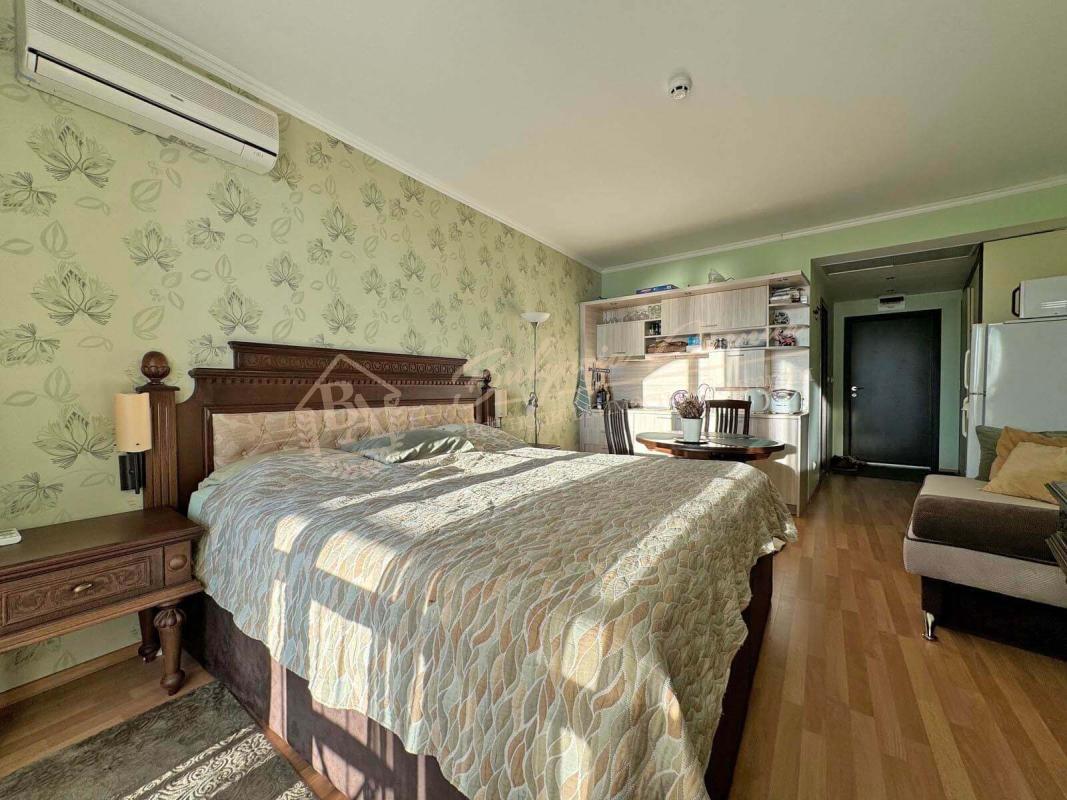 Sea View Studio in "Grand Hotel" Sveti Vlas - for sale