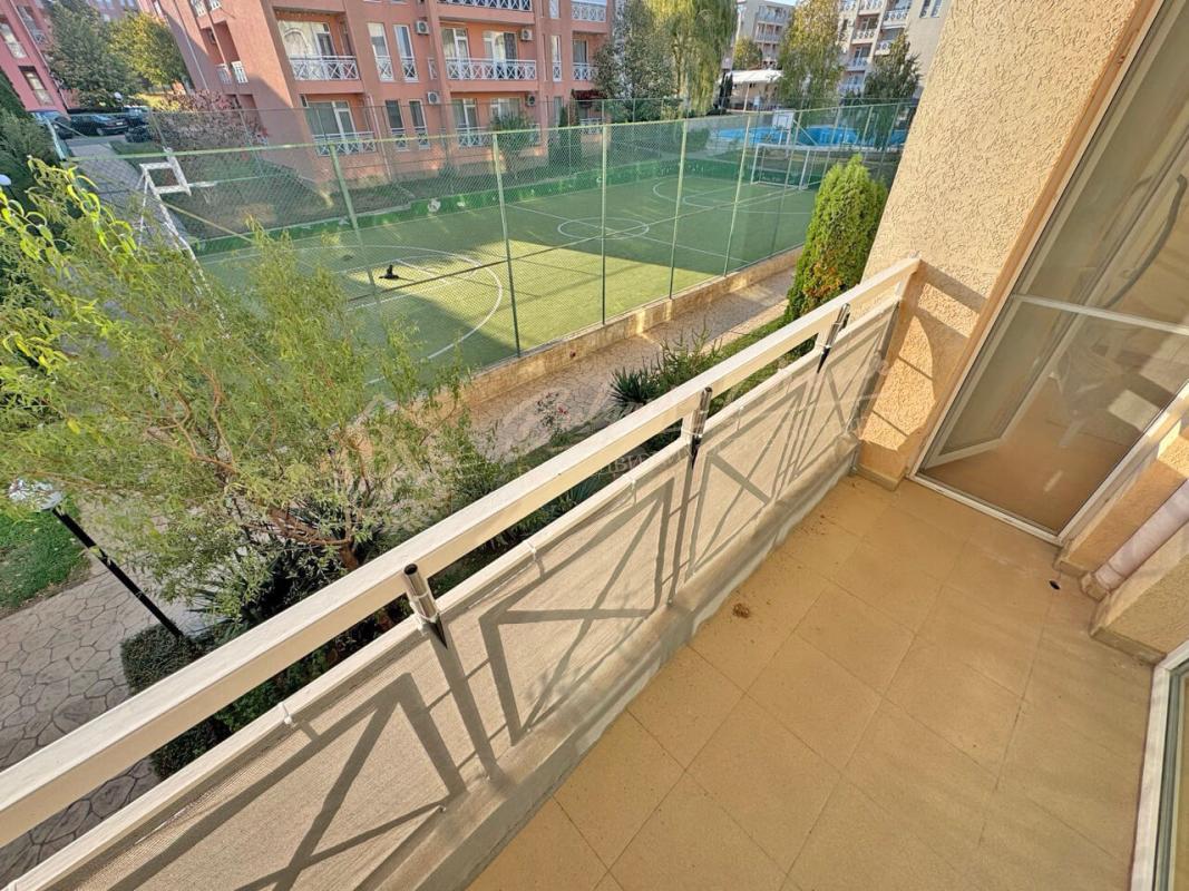 Bright two-bedroom apartment in the Sunny Day 6 complex, Sunny Beach