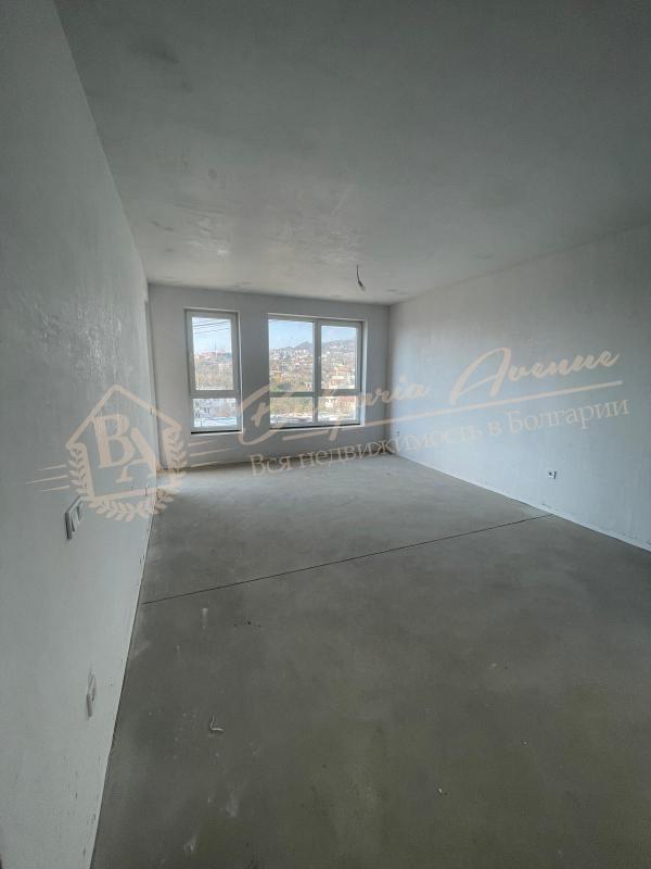 Two-Bedroom Apartment in a New Complex Under Construction in Varna. Sea and Mountain Views!