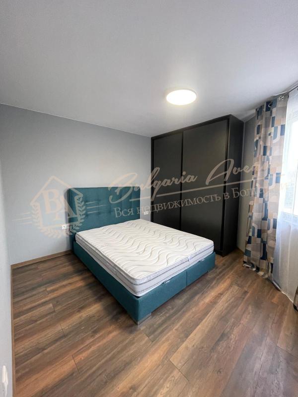 Two-bedroom apartment in a new building in Varna, Alen Mak district