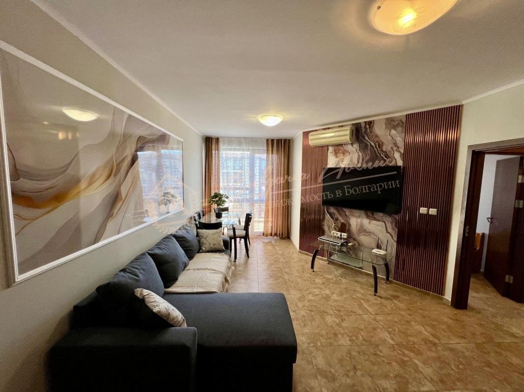 Three-bedroom apartment at a super price in the Apollon complex in Ravda