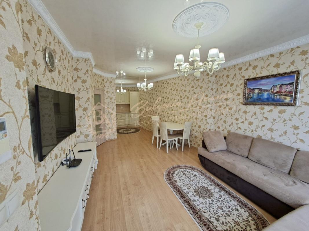 Large two-bedroom apartment with 2 walk-in wardrobes in the La Mer complex, Varna