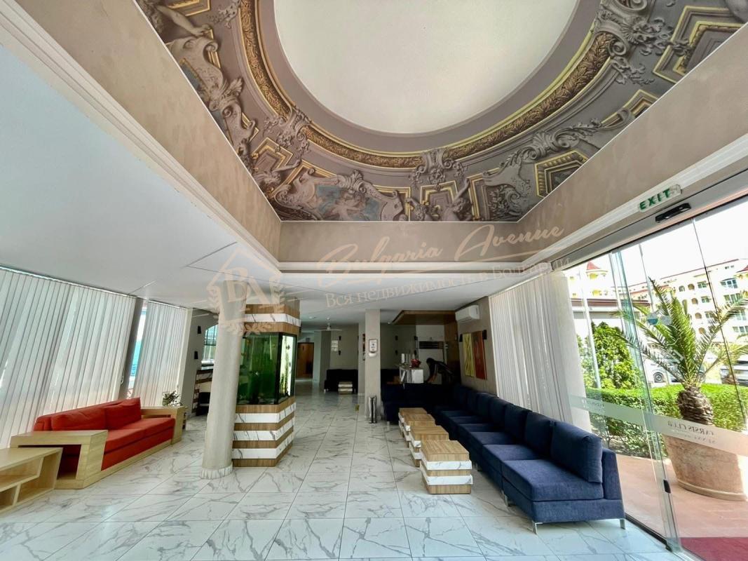 Sale of a three-bedroom maisonette in Sunny Beach - Tarsis complex.