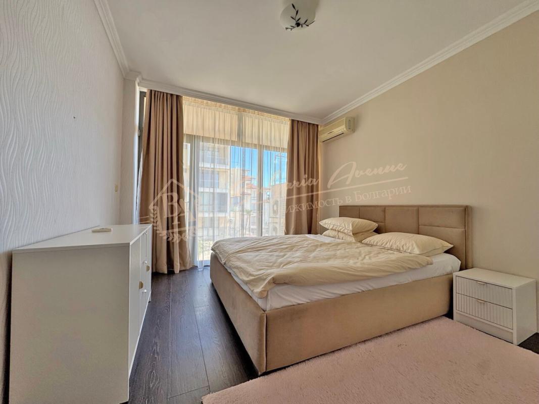 Двухкомнатная квартира с видом на море в комплексе "Дольче Вита 2", курорт Святой Влас